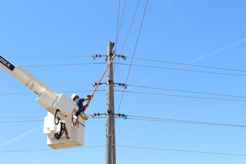 Como fazer a transferência de titularidade da conta de luz?